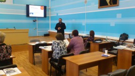 26 апреля эксперты ДВНЦМС провели второй семинар по программе «Вовлечение населения в предпринимательскую деятельность по решению вопросов местного значения» в Вяземском муниципальном районе